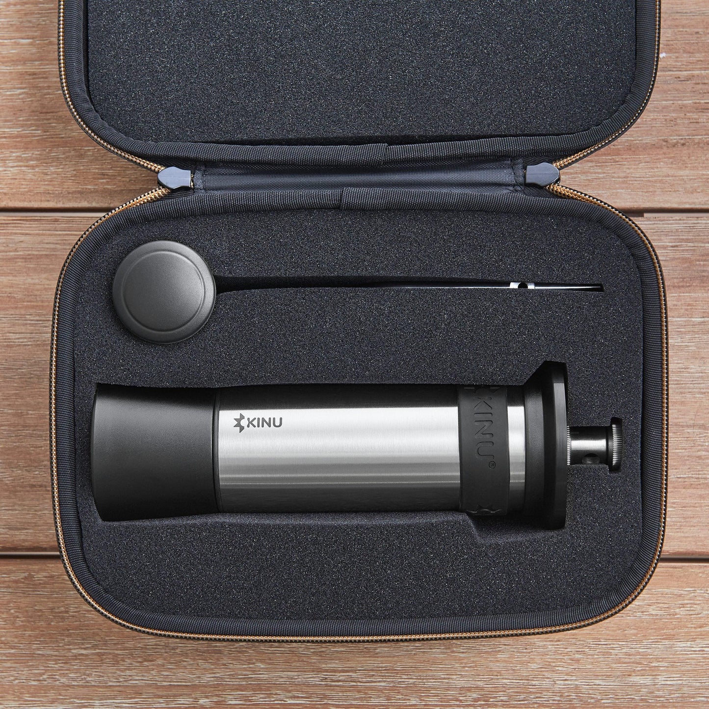 Kinu | M47 Phoenix 2024 Manual Grinder with Travel Case - Espresso Retro Hong Kong