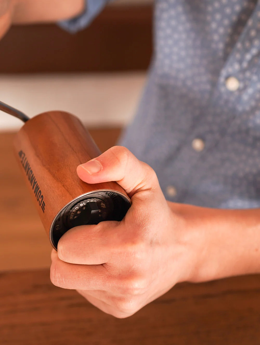 Comandante | C40 MK4 Nitro Blade Manual Coffee Grinder (American Cherry) - Espresso Retro Hong Kong