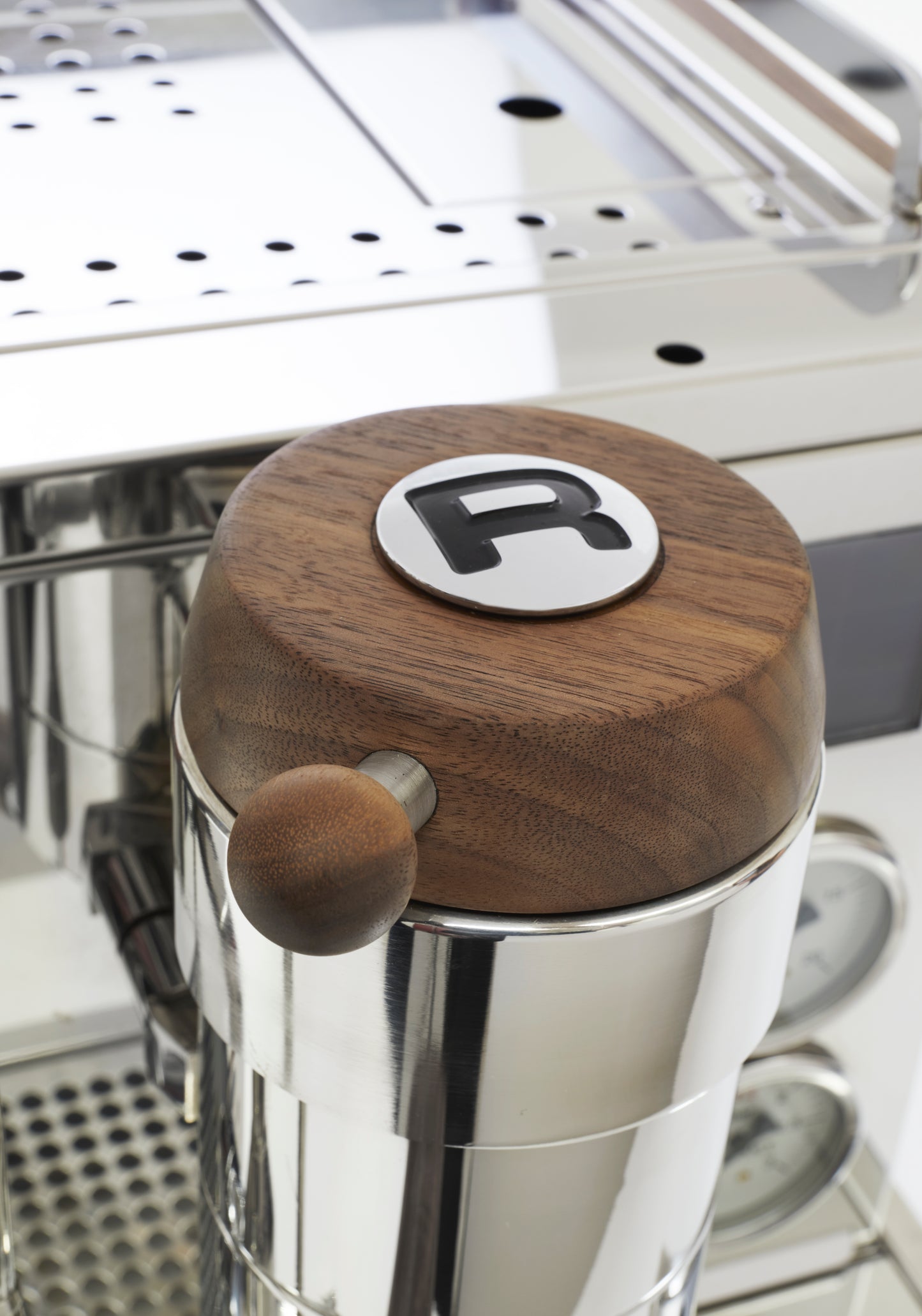 Rocket Espresso | R Nine One Espresso Coffee Machine Limited Edition (Natural American Walnut) - Espresso Retro Hong Kong