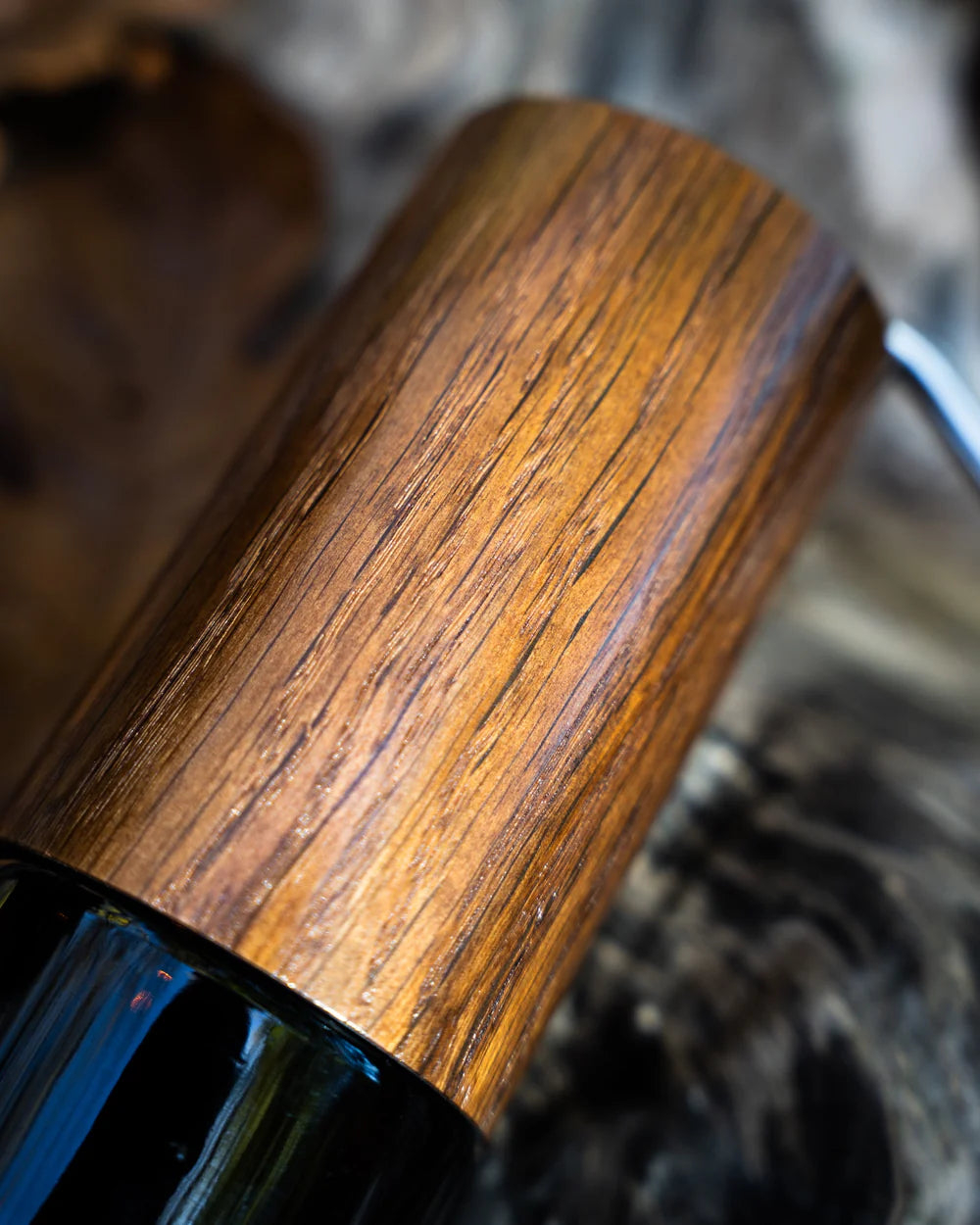 Comandante | C40 MK4 Nitro Blade Manual Coffee Grinder (Vintage Oak Classic) - Espresso Retro Hong Kong