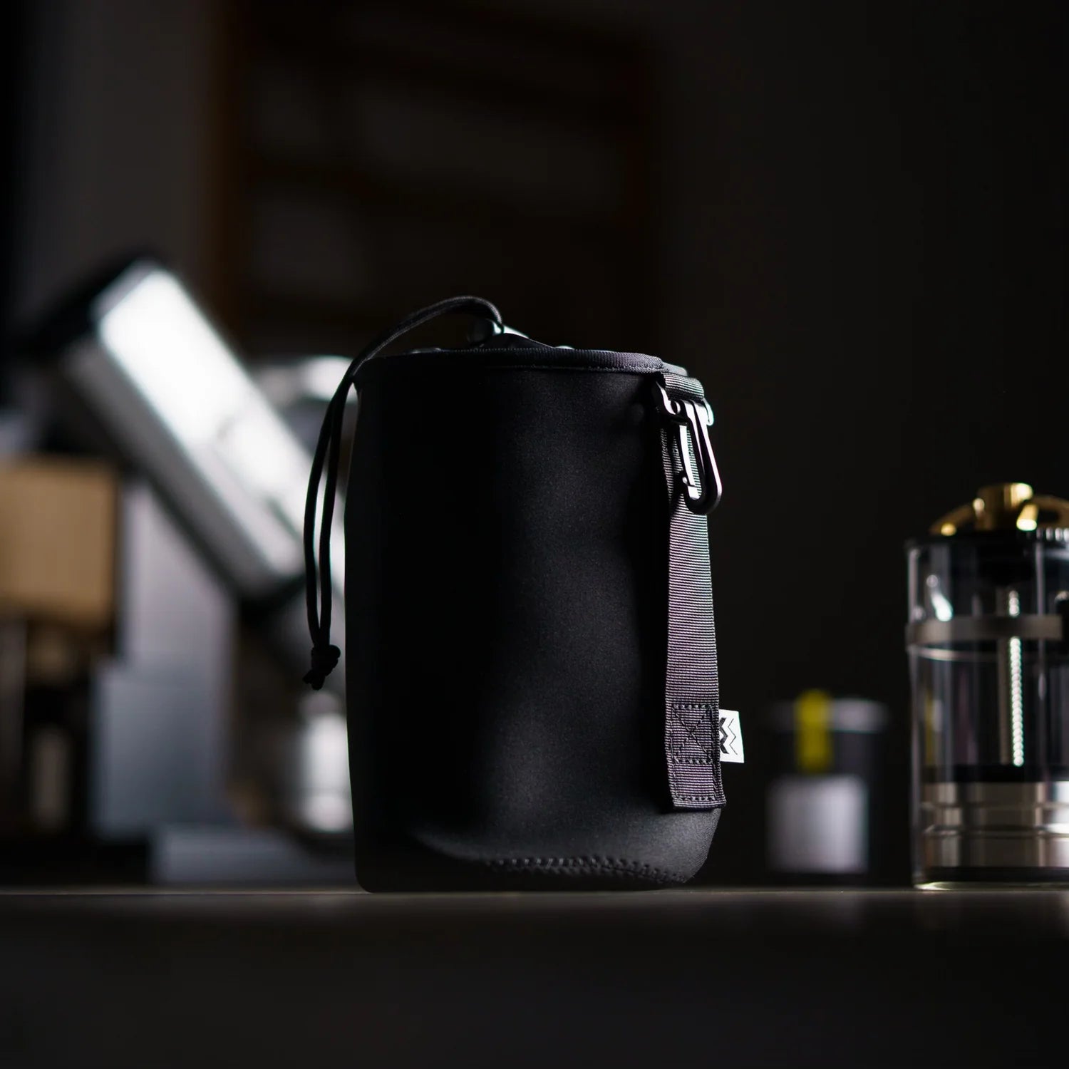 Weber Workshops | Bird Travel Sleeve - Espresso Retro Hong Kong